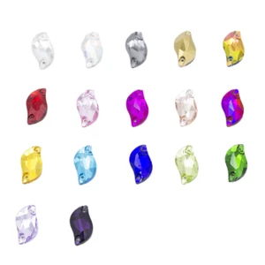 Cuentas de joyas de vidrio facetado con respaldo plano de dos agujeros para coser en forma de S - Imagen 1 de 21