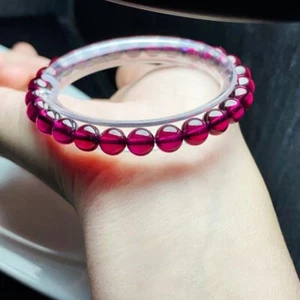 Pulsera de cuentas de cristal granate rojo púrpura natural de 7 mm AAA - Imagen 1 de 6