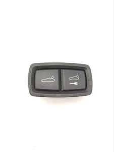 Boot lid/tailgate button Porsche PANAMERA 2018 971959832C - Picture 1 of 7