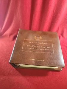 Golden Replicas Of United States Stamps 22k Total Of 28 15cent Stamps Of History - Picture 1 of 13