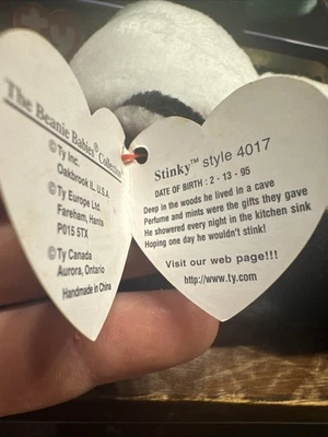 Ty Stinky Beanie Baby 1995 Vintage Com GRANDE Erro de Etiqueta - Imagem 1 de 2