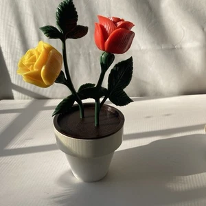 Vintage Plastic Roses Potted Plant Salt and Pepper Shakers Kitsch 70's MCM READ - Picture 1 of 15