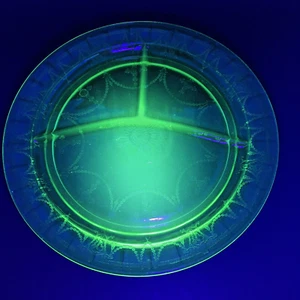 Vintage Uranium Green Depression Glass Cameo Ballerina Divided Plate 10.5" - Picture 1 of 9