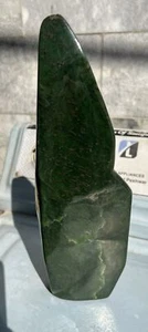 2300 grams Green Nephrite Jade freeform tumble healing crystals tower Pakistan - Picture 1 of 7