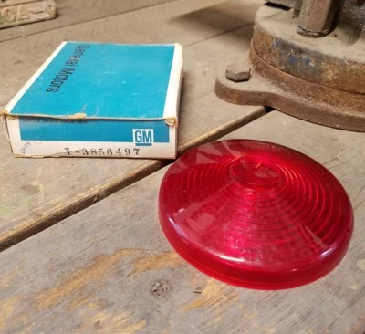 NOS 1967 1968 1969 Chevy Truck Directional Turn Signal Lens GM OEM 3856497 GMC - Image 1 of 4