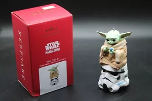 Markenzeichen Weihnachtsschmuck Baby Yoda das Kind mandalorianisch Star Wars Neu im Karton PT26 - Bild 1 von 4
