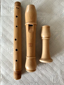 Moeck Rondo Tenor Recorder 2400 Baroque Fingering with case almost mint. - Picture 1 of 9