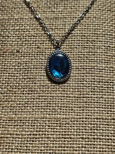 Blue Abalone Shell  Oval Pendant On 18k  White Gold Plated GP Chain Necklace  - Picture 1 of 12