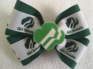 Girls Hair Bow 4" Wide Girl Scouts Ribbon Green Grosgrain French Barrette - Picture 1 of 3