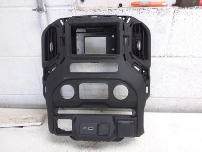 GMC SIERRA250 2023 bisel de tablero de temperatura estéreo central negro OEM ID 85110500 Foto 1 de 4