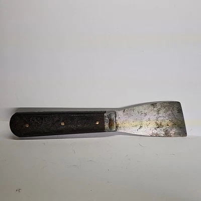 Cuchillo de masilla UNIVERSAL vintage - mango de madera - 6" de largo Foto 1 de 3