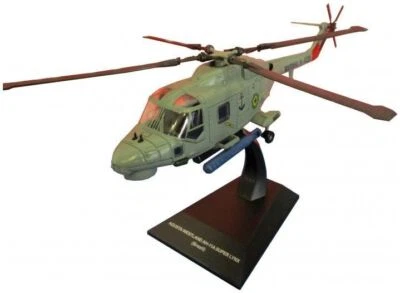 Model Helicopter - Agusta Westland AH-11A Super Lynx Brazil  1:72 Helicopter Col - Image 1 of 2
