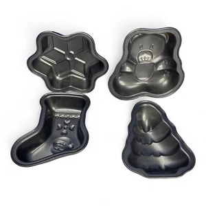 Teddy Bear Cake Muffin Jello Dessert Mold Baking Pans Lot of 4 Holiday Christmas - Picture 1 of 4