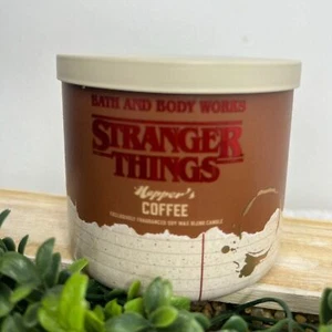 Bath & Body Works Netflix STRANGER THINGS Candles Limited Edit Hoppers coffee - Picture 1 of 3