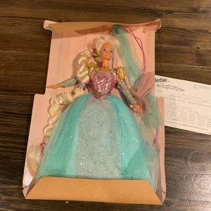 Barbie Rapunzel First Edition Collectors Series 1997 Mattel Neu in beschädigter Verpackung - Bild 1 von 12