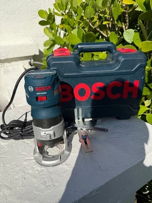 BOSCH GKF125CEK 1.25 Hp  Variable-Speed Corded Palm Router Kit W/Case - Image 1 of 4