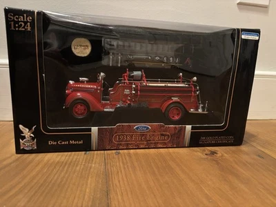 Moneda Yat Ming 1938 Ford Fire Engine Signature Series 1:24 24K chapada en oro nueva en caja Foto 1 de 4