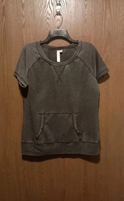 Green Tea Women's Top L Stone Blue/Gray Kangaroo Pocket Short Sleeve Stretch  - Image 1 of 4