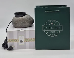 Scentsy Zen Rock Element‎ Elektrischer Wachswärmer Neu mit Geschenktüte - Bild 1 von 11