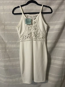 Vestido midi de encaje blanco con detalles plateados azul laco nuevo 28,00 - Imagen 1 de 3