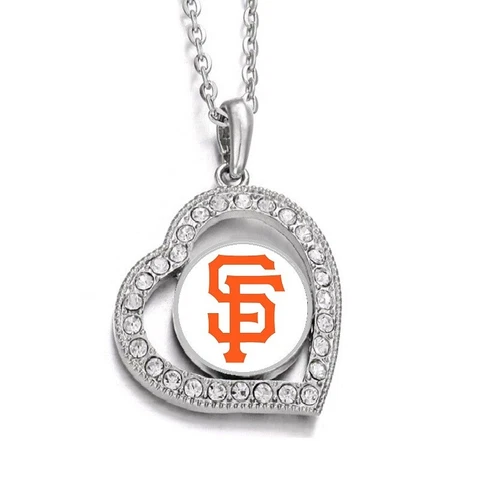 San Francisco SF Giants Womens Sterling Silver Heart Necklace With Pendant D19 Cover