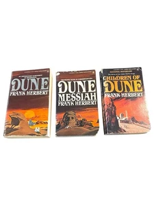 Vintage Original Dune Trilogy by Frank Herbert (Berkley 1977) Vintage Paperbacks - Imagen 1 de 8