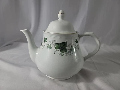Tetera Arthur Wood and Son 6504 Staffordshire Ivy Design - Inglaterra - Usada en Excelente Condición - ENVÍO GRATIS Foto 1 de 4