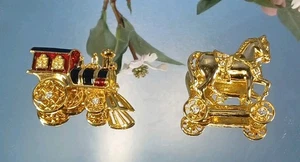 Vintage Avon Smithsonian Golden Horse Rhinestone & Train Enameled Pin/Brooch 2pc - Picture 1 of 10
