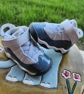 Jordan 6 Anillos "Gris Lobo" Niños Niño 5C Foto 1 de 4