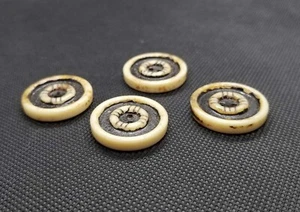 4er Set große antike alte Knöpfe pflanzlich elfenbein bemalt gold 2-Loch klobig - Bild 1 von 14