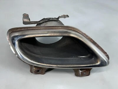 2011-2016 HYUNDAI EQUUS Rear Right Bumper Exhaust Tip Muffler Tip 86662-3N000 - Image 1 of 4