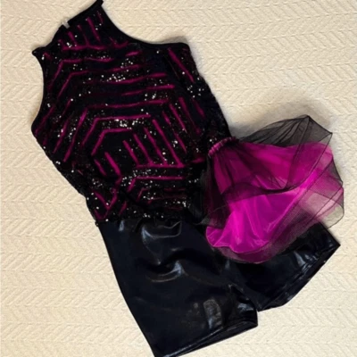 Fantasia de dança cortina chamada jazz rosa quente vestido preto J4955 adulto MA AME - Imagem 1 de 4