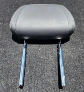 BMW X5 G05 REAR SIDE SEAT HEADREST HEAD REST - Picture 1 of 3
