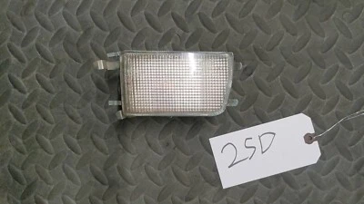 95-97 VW Passat B4 LH Bumper Turn Signal Parking Light 3A0 953 155 C - Image 1 of 4