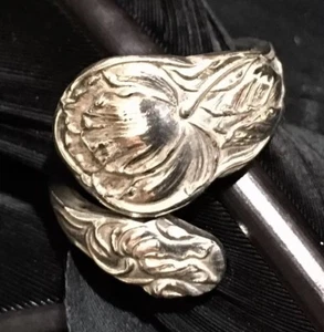 LOVELY ANTIQUE ESTATE STERLING SILVER TULIP FLOWER WRAP SPOON BAND RING SIZE 7.5 - Picture 1 of 5