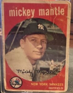 1959 Topps Mickey Mantle #10 HOF New York Yankees - low grade filler
