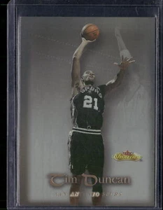 2000-01 Fleer Showcase #40 Tim Duncan - Picture 1 of 2