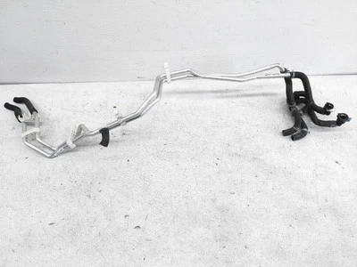 Líneas de salida de agua de calefacción trasera Toyota Sienna 2021-2023 - 87208-08230 Foto 1 de 4