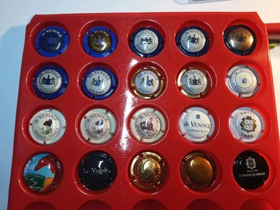 Lot de 20 capsules de champagne De Venoge Belles Cotes, Support Non Fourni  - Photo 1/4