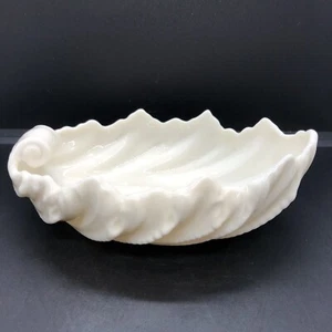 VNTG TAZÓN DE HOJA DE ACANTO LENOX HECHO EN EE. UU. 6 1/4" L X 2 1/4" H MARCA VERDE - Imagen 1 de 12