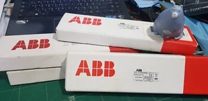 Magne 4 Dyn-info ABB  2TLA042022R3400 electromagnetic lock Jokab safety Mi NIB - Picture 1 of 5