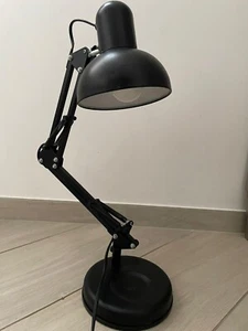 Lampada da scrivania con braccio regolabile - Colore nero - Foto 1 di 5