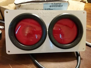 NOS Truck-Lite 487203 40 Series Incandescent S/T/T Light Module RH Free Shipping - Picture 1 of 6