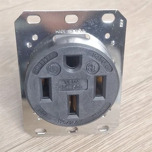Hubbell HBL9450A - 50A 125/250v Straight Blade Receptacle - New - Picture 1 of 3