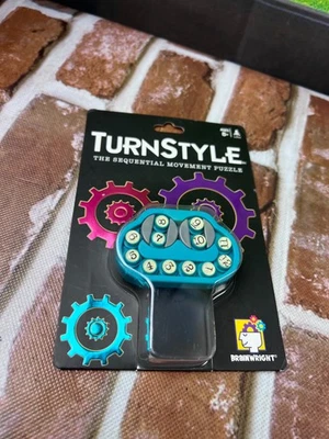 ¡Nuevo! Rompecabezas de movimiento secuencial Gamewright TURNSTYLE Foto 1 de 4