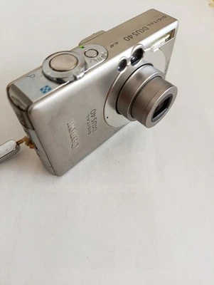 Canon IXUS 40 / PowerShot SD300 DIGITAL ELPH 4.0MP Digitalkamera - Silber - Bild 1 von 4