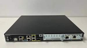 CISCO ISR4321/K9 + NIM-1GE-CU-SFP. 90 DAY WARRANTY. FREE UK SHIPPING - Afbeelding 1 van 1