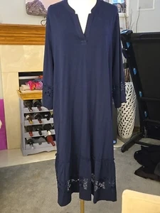 Chicos Size 4 Summer Dress Cut Outs - Picture 1 of 8