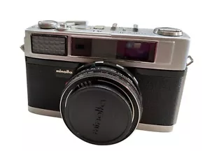 Macchina fotografica vintage Minolta AL 35mm telemetro pellicola in custodia di pelle - Foto 1 di 11