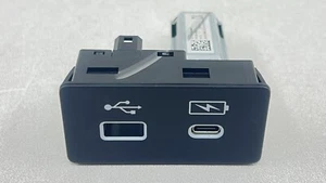 24-25 ACURA INTEGRA TYPE S DUAL INPUT USB AND TYPE C CHARGING PORT MX293AB OEM - Picture 1 of 10